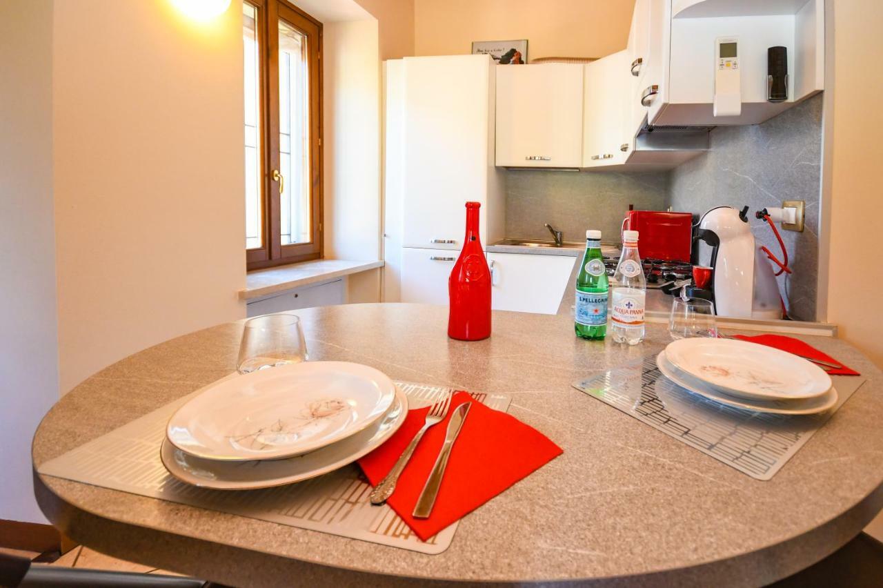 Catullo Apartments Sirmione Exterior foto